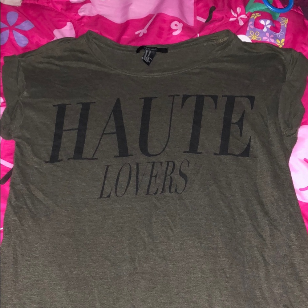Graphic tee